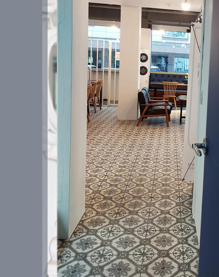 Blau Guesthouse Gyeongju Bagian luar foto